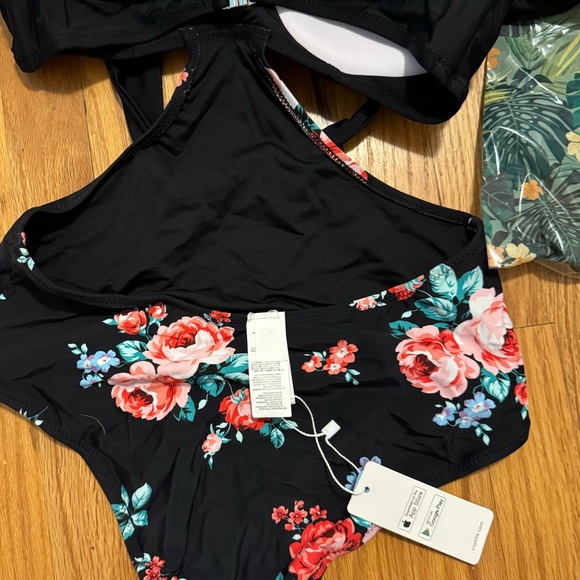 Black And Floral Wrap Cutout One Piece Swimsuit - Picture 8 of 8